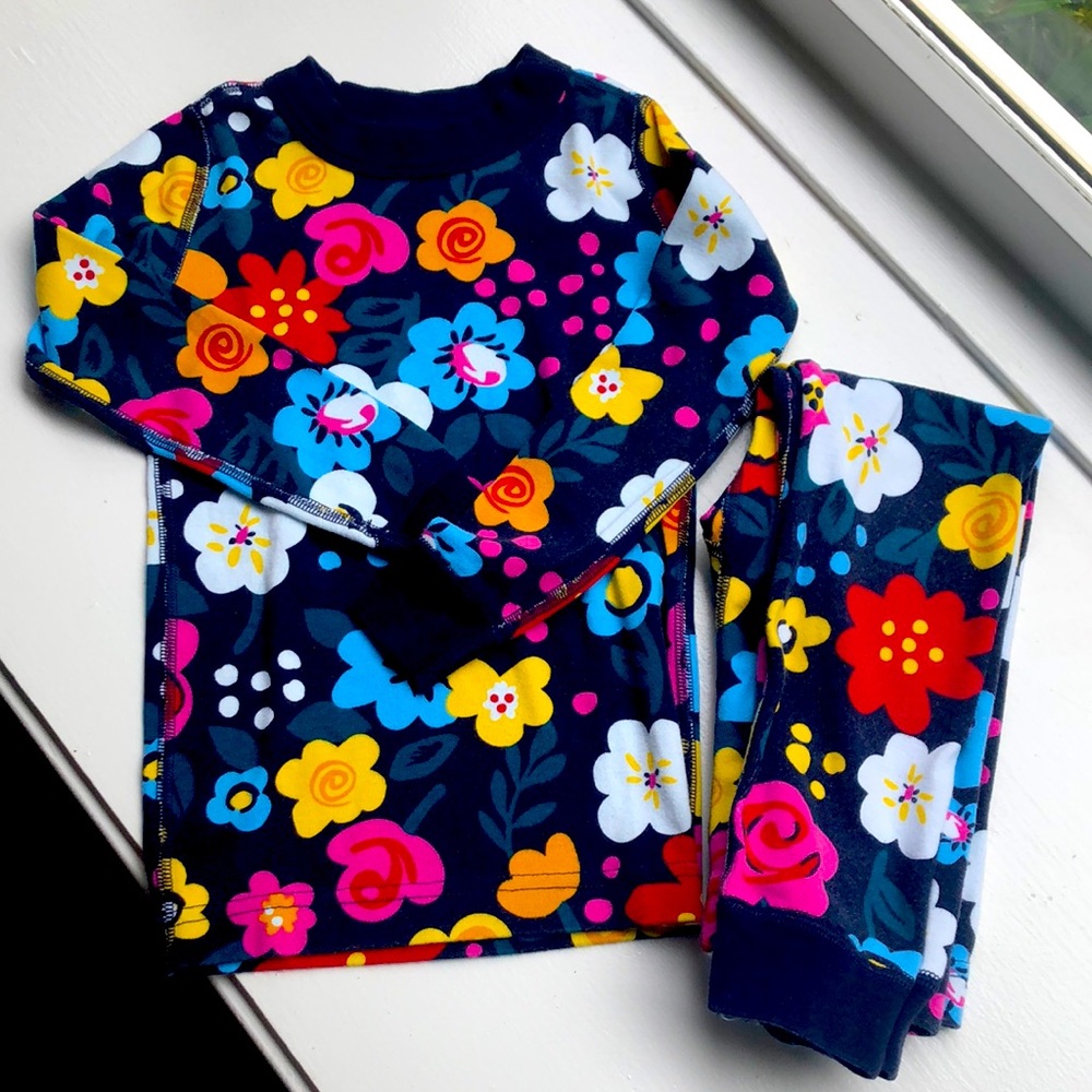 Hanna Andersson pajamas in navy floral print.